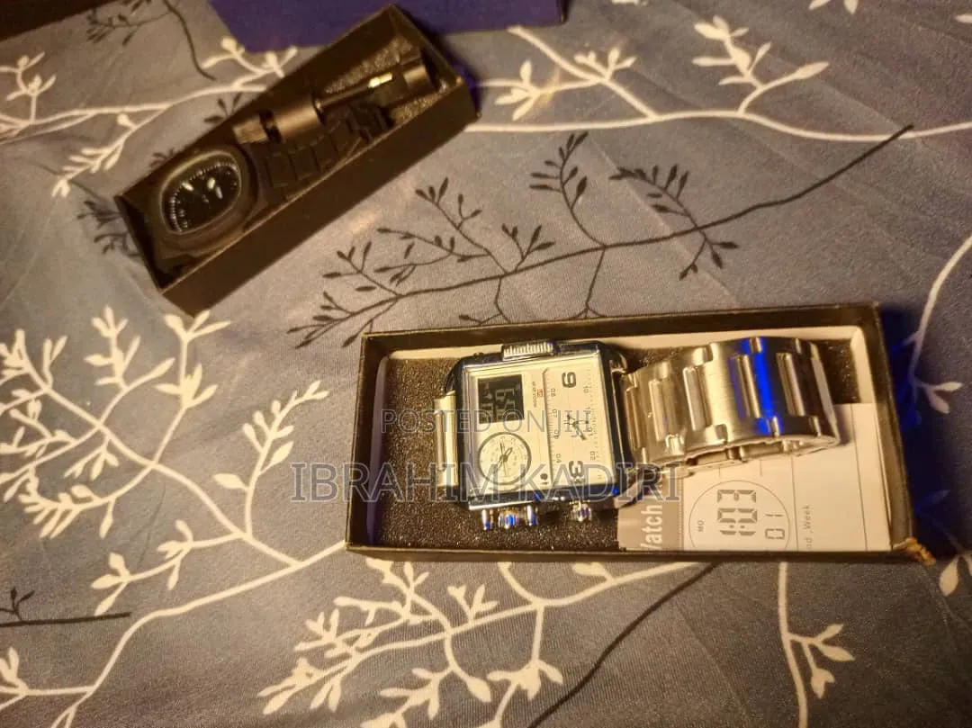 Men’s Silver Rectangular Multi-Function Watch (Digital + Analog)