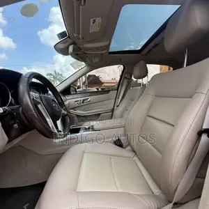 Mercedes-Benz E350 2014 Blue