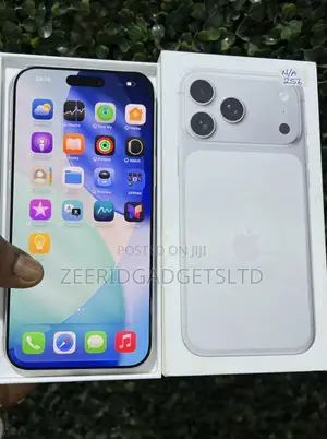 New Apple iPhone 17 Pro Max 256 GB Silver
