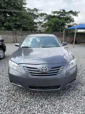 Toyota Camry 2008 Gray