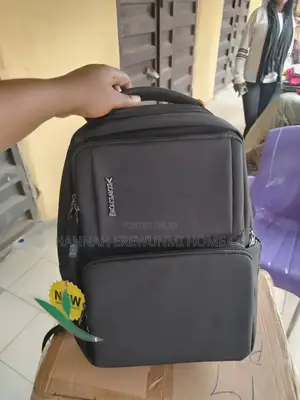 Back Pack Quality Is 100