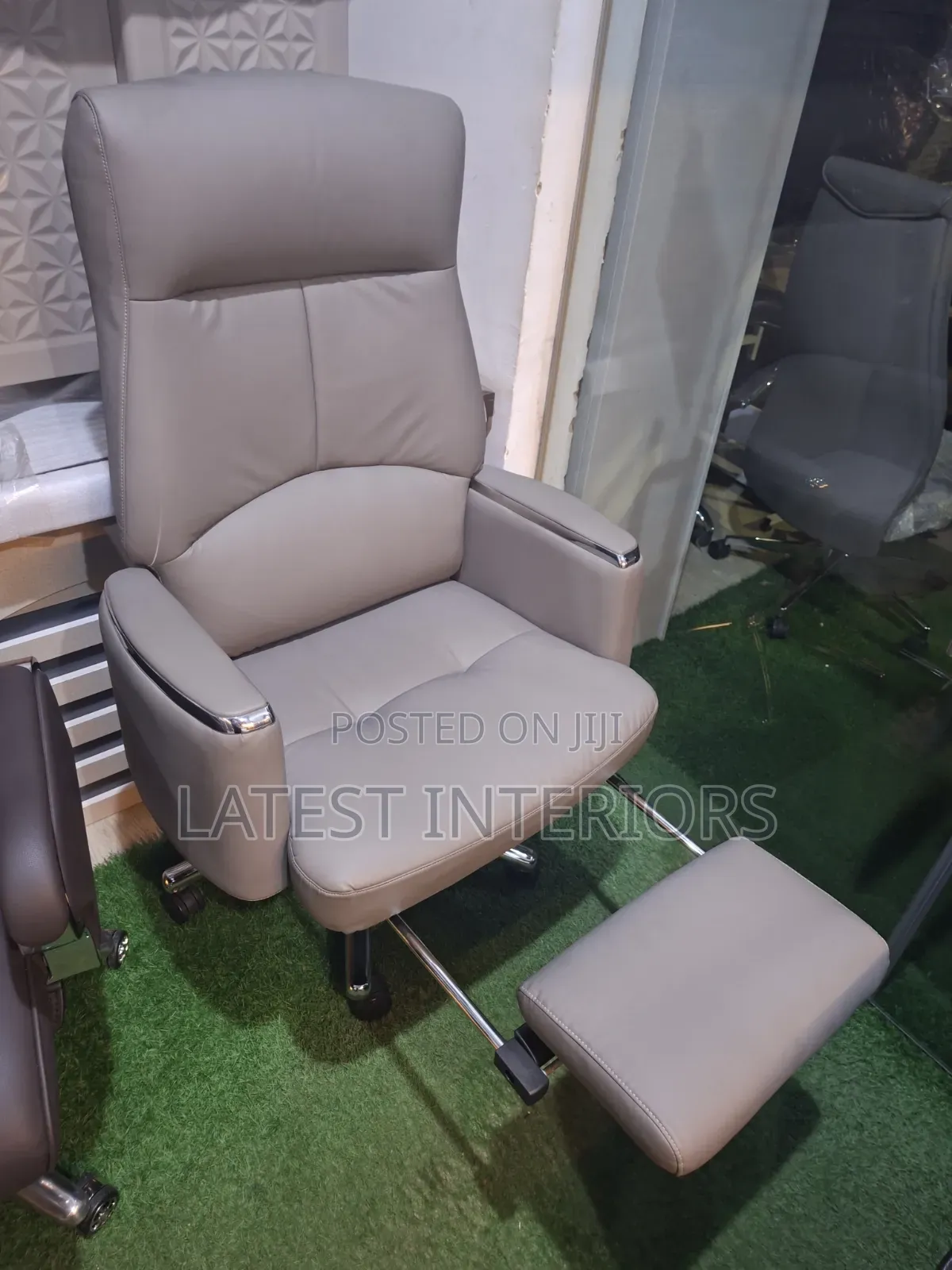 Premium Executive Office Chair