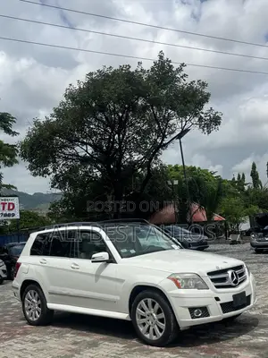 Mercedes-Benz GLK-Class 2010 White