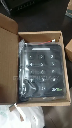 ZKTeco SA40 / SA40B-E Standalone Access Control Keypad.