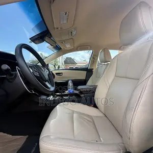 Toyota Avalon 2017 Gold