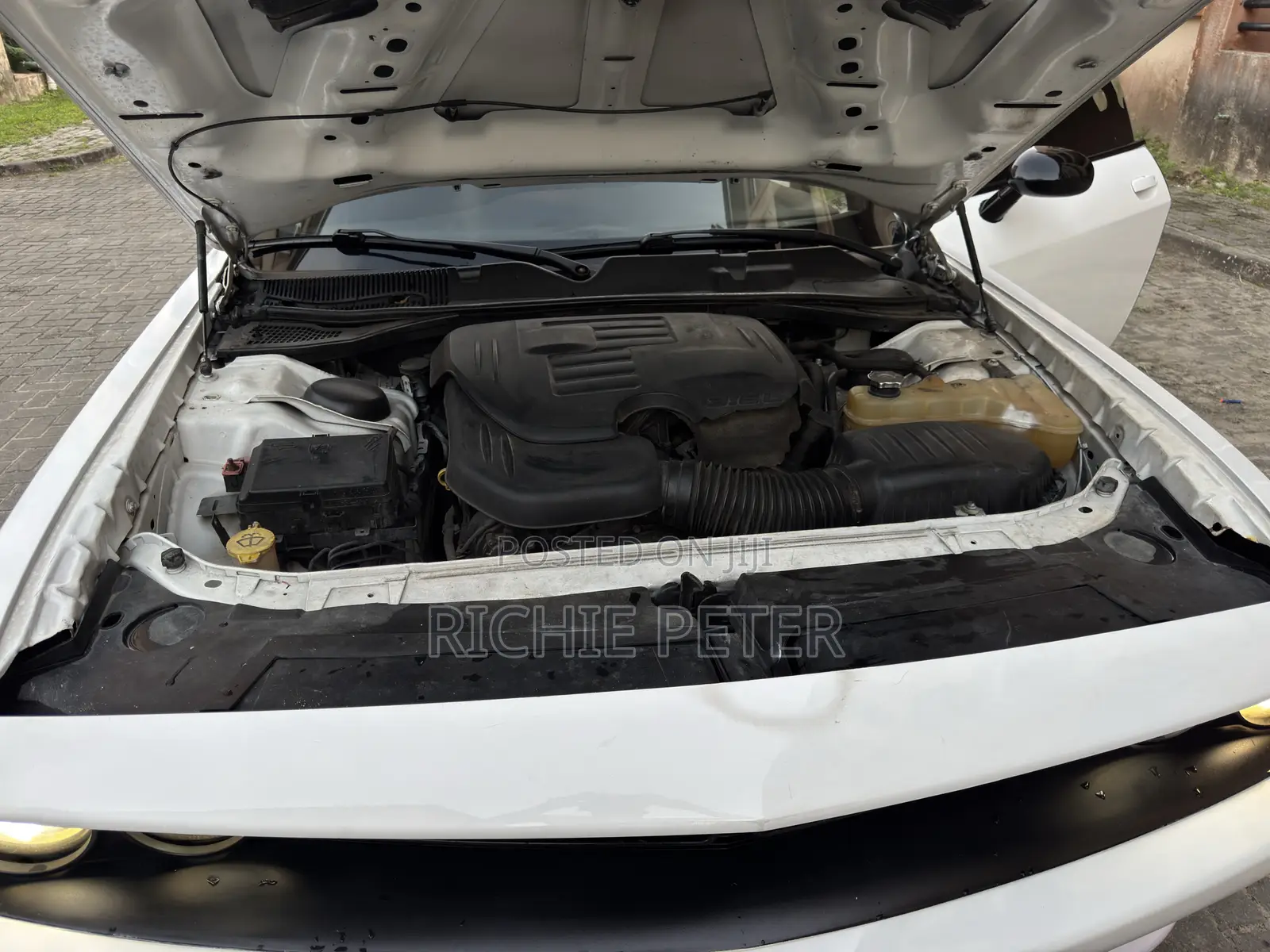 Dodge Challenger R/T 392 RWD 2017 White