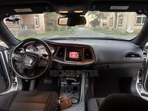 Dodge Challenger R/T 392 RWD 2017 White