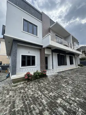 3bdrm Duplex in Trans Estate, Dawaki for rent