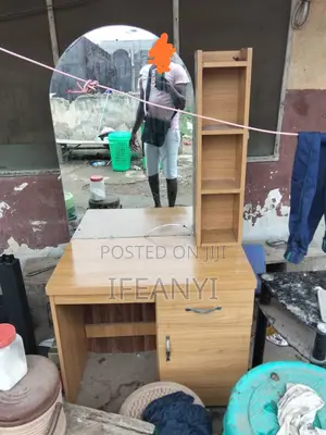 Table Mirror