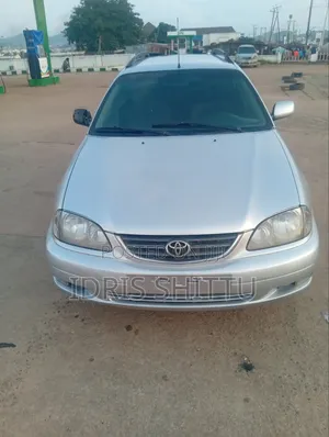Toyota Avensis 2.0 D Verso 2002 Silver