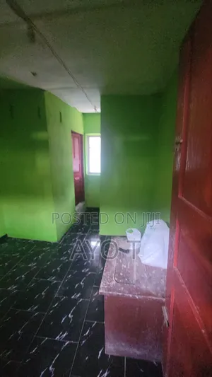 Studio Apartment in Ilaje Bariga, Shomolu for rent