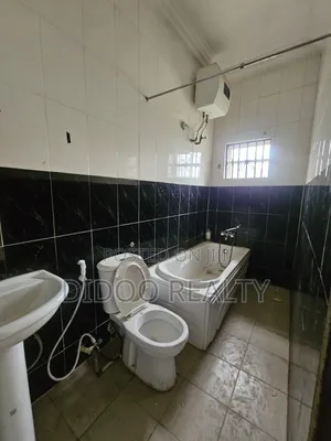 4bdrm Duplex in Jabi for rent