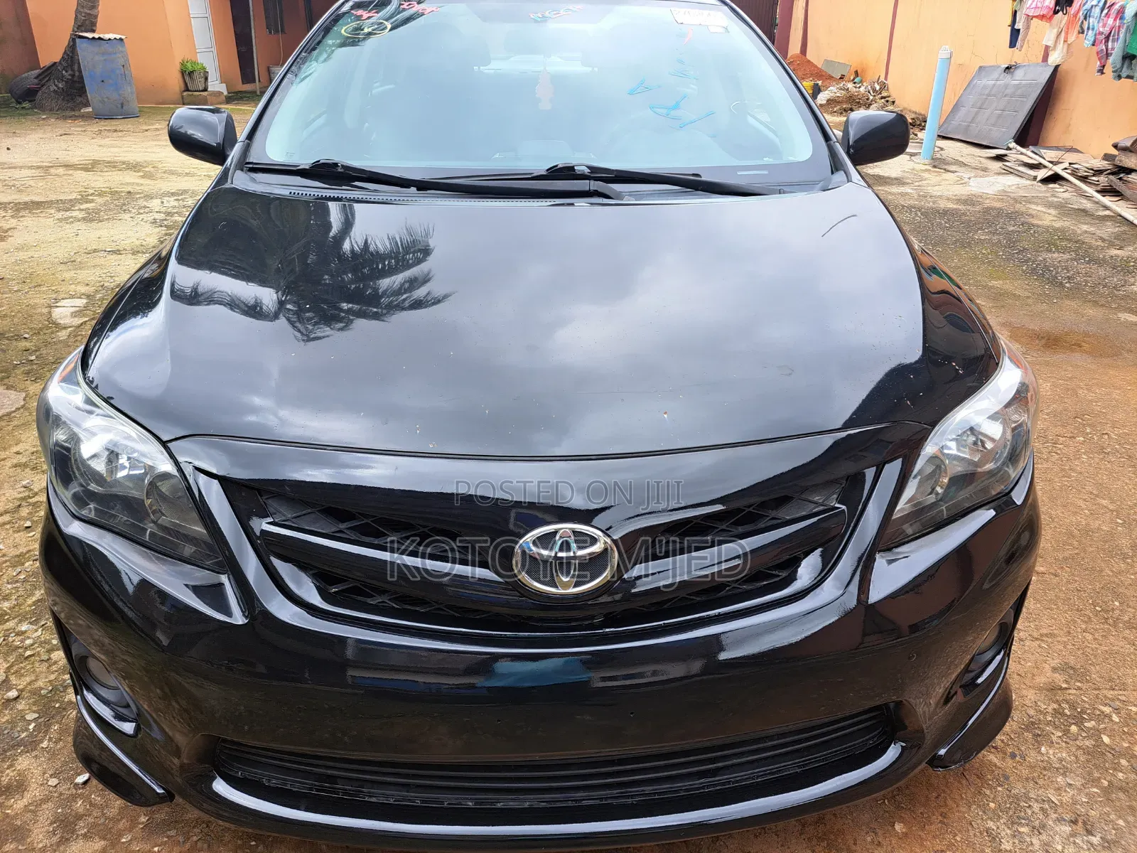 Toyota Corolla 2012 Black