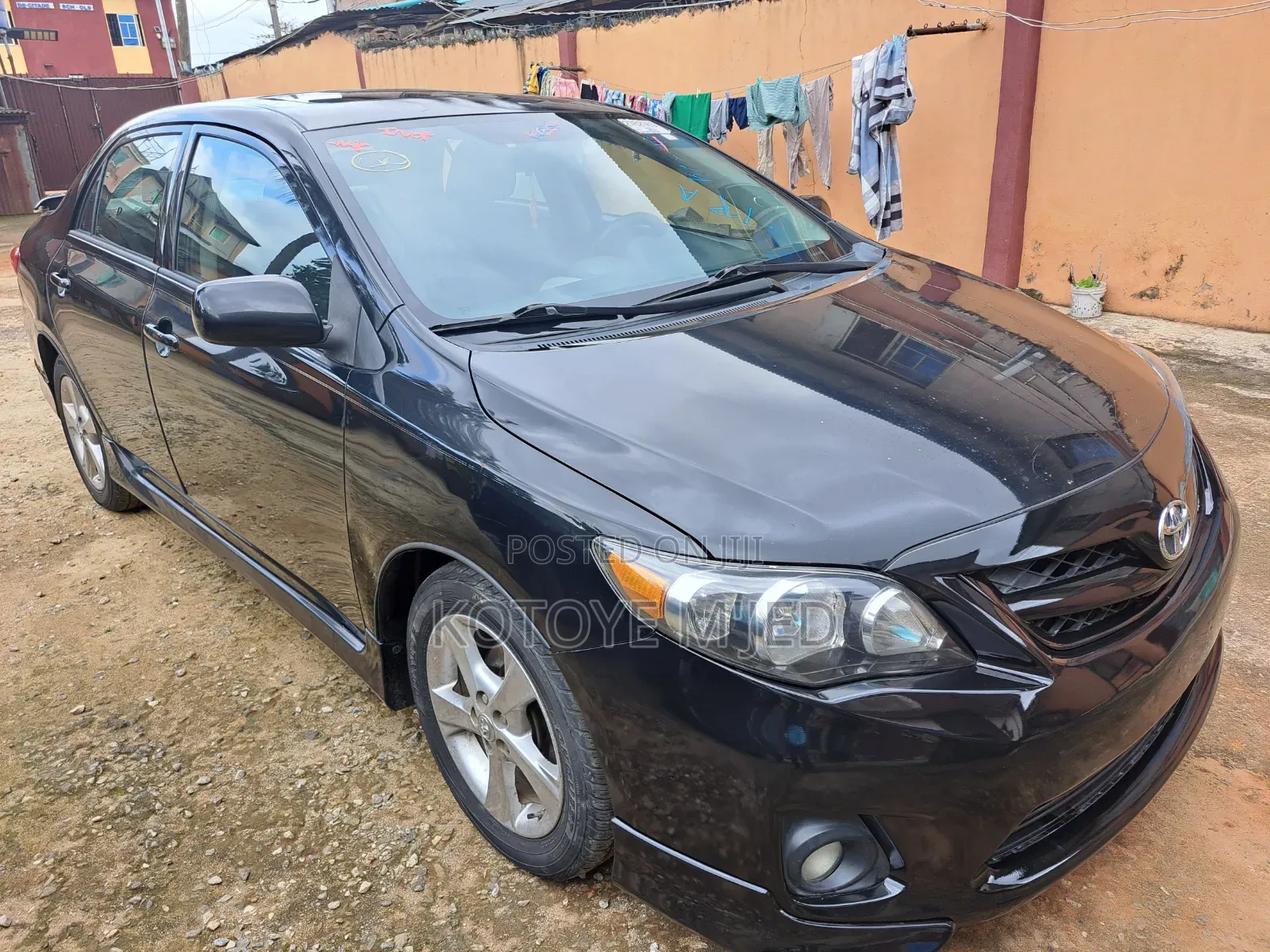 Toyota Corolla 2012 Black
