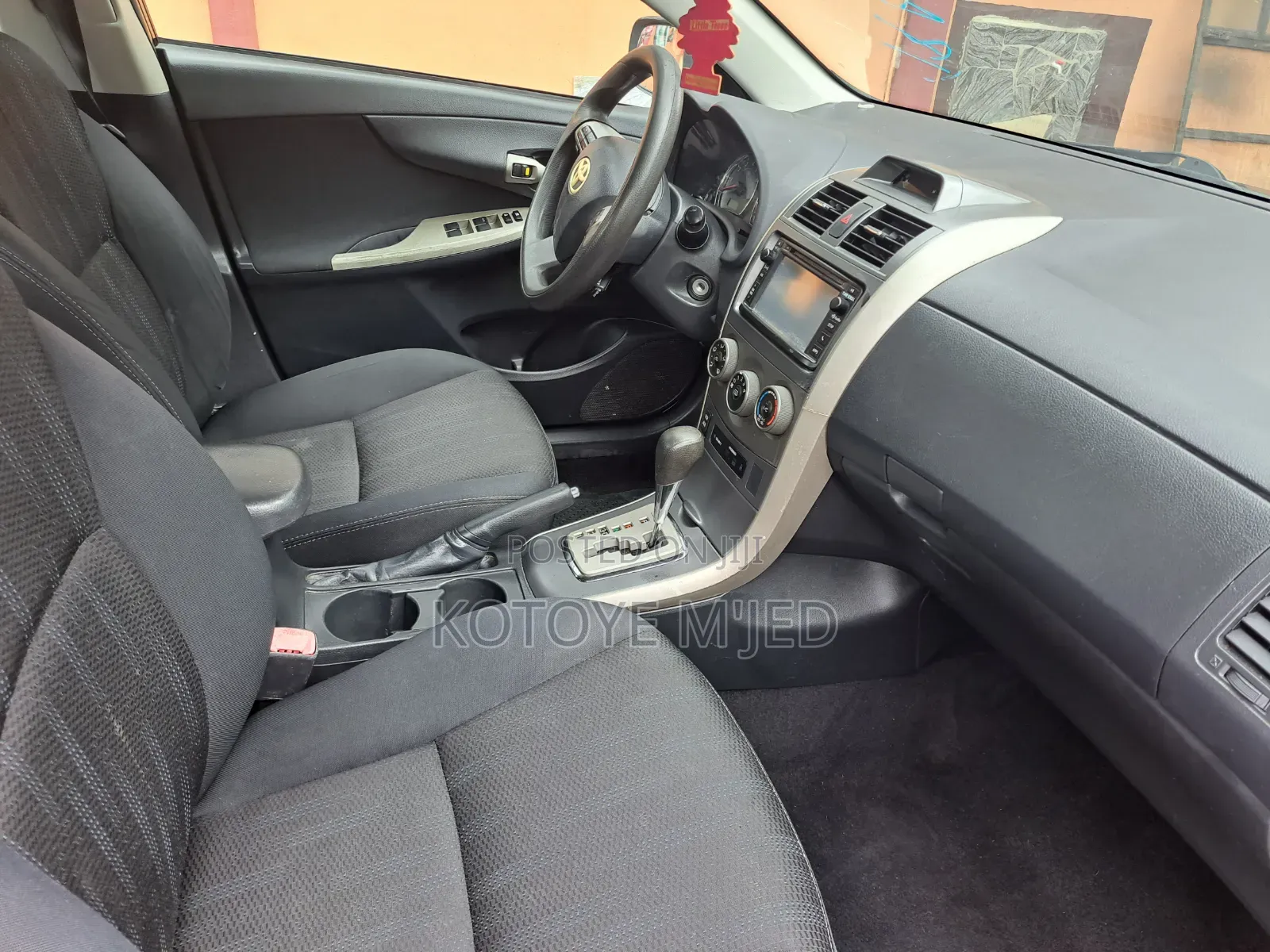 Toyota Corolla 2012 Black
