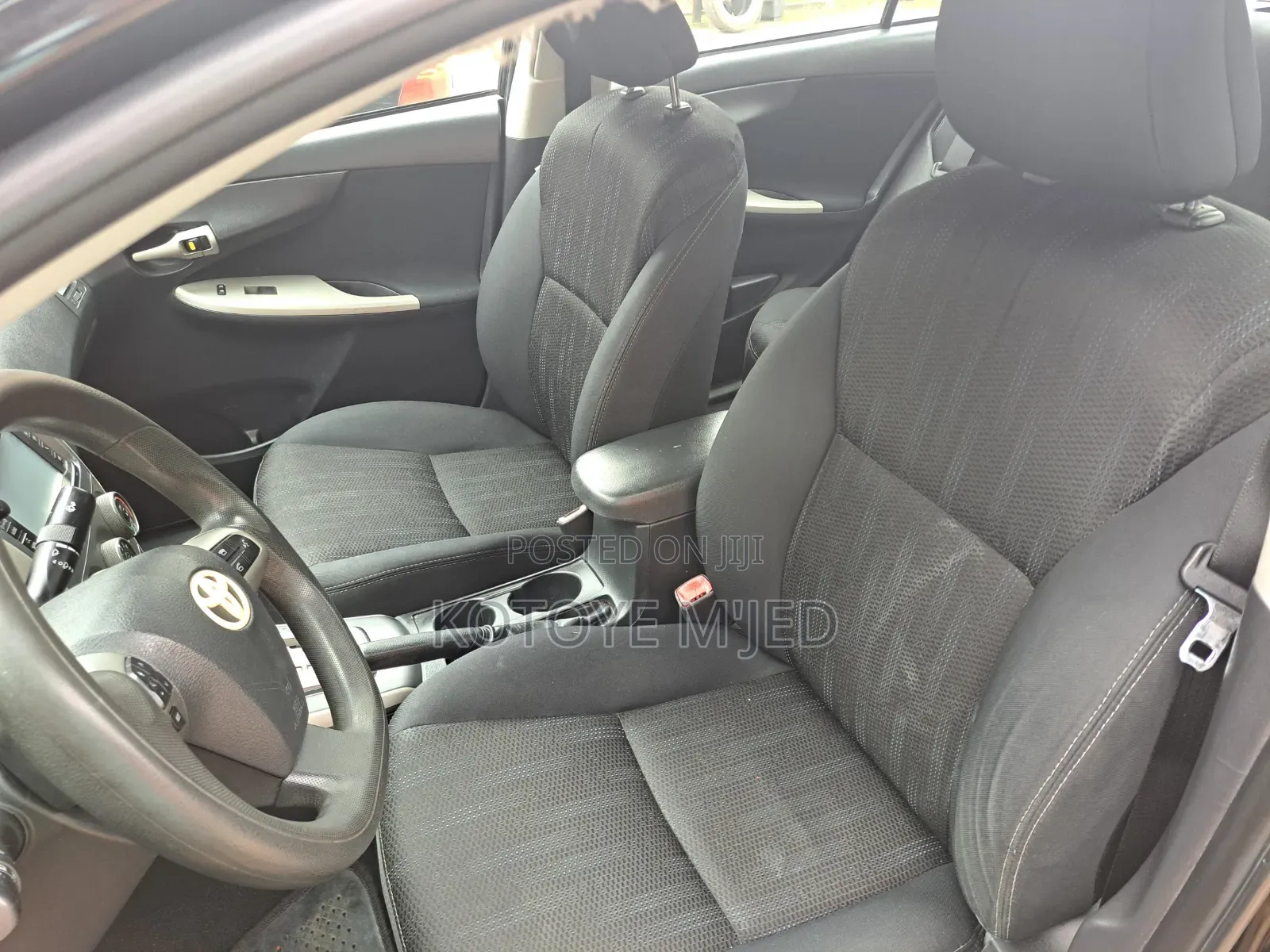 Toyota Corolla 2012 Black
