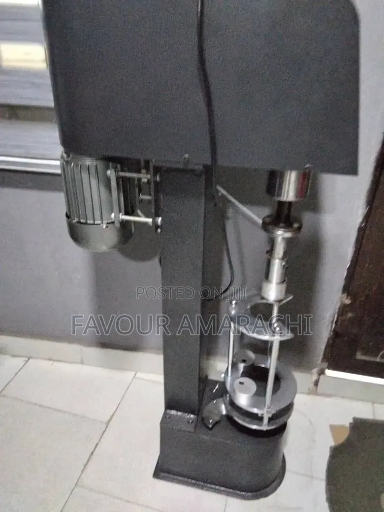 Automatic Standing Capping Machine