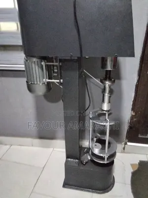 Automatic Standing Capping Machine