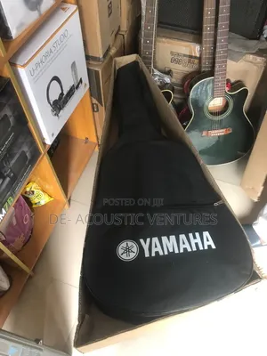 Original Yamaha Acoustic Guitar