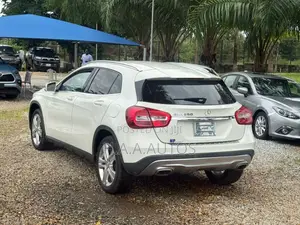 Mercedes-Benz GLA 250 2015 White