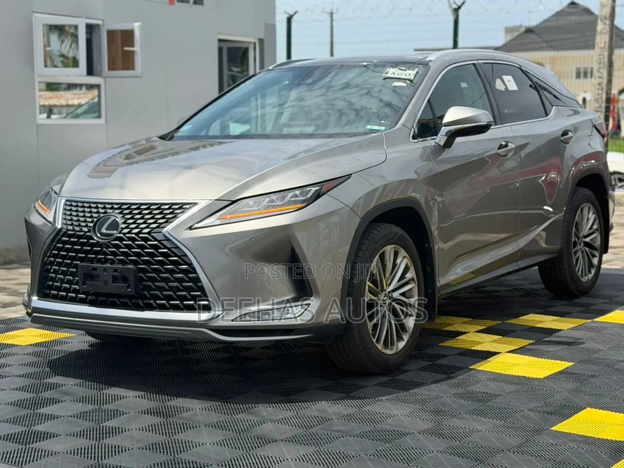 Lexus RX 350 2WD 2020 Gold