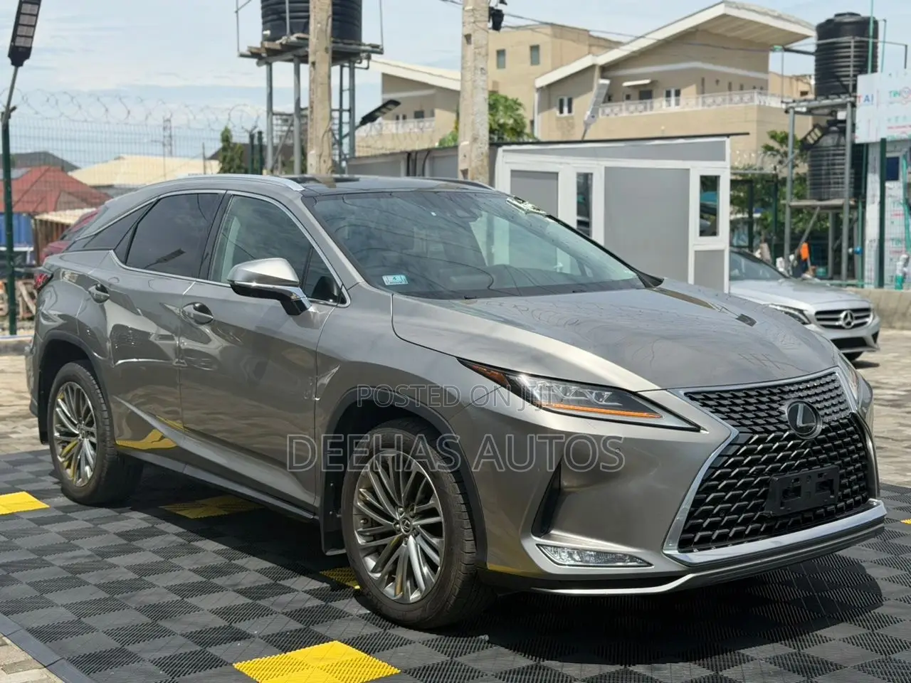 Lexus RX 350 2WD 2020 Gold
