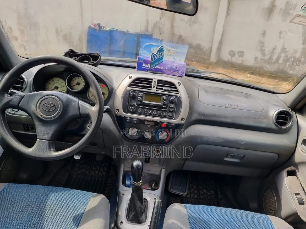 Toyota RAV4 2.0 2005 Blue