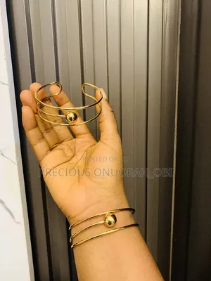 Luxury Gold Plated Female Bracelet