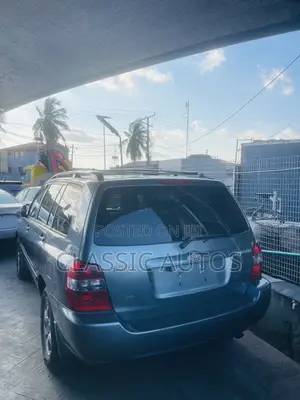 Toyota Highlander 2005 Blue