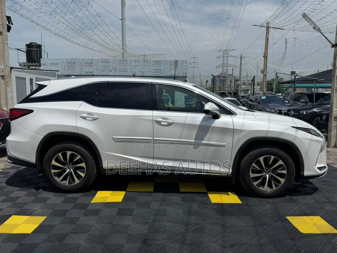 Lexus RX 350L 4WD 2021 White