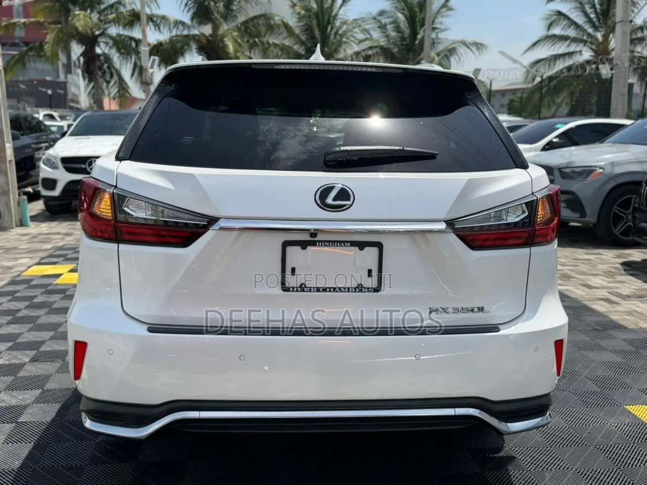 Lexus RX 350L 4WD 2021 White