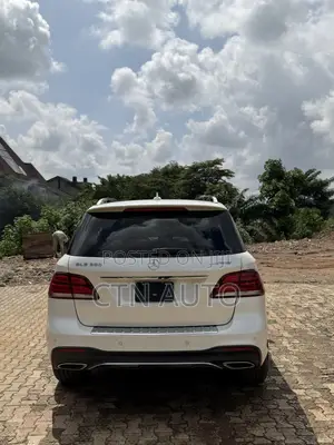 Mercedes-Benz GLE-Class 2017 White