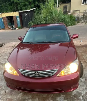 Toyota Camry 2004 Red