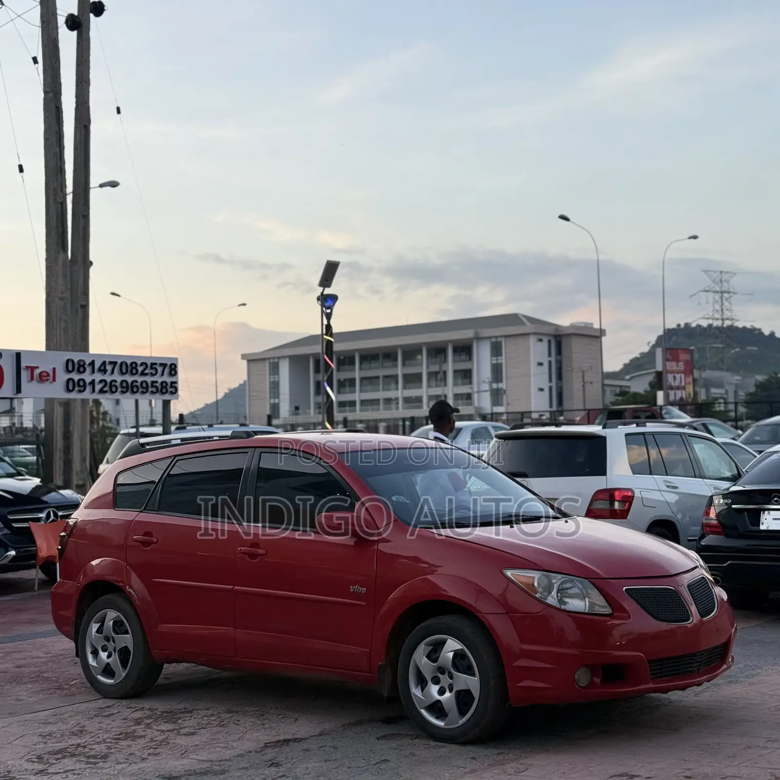 Pontiac Vibe Automatic 2004 Red