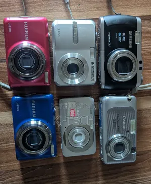 Digital Camera (Pocket Size)