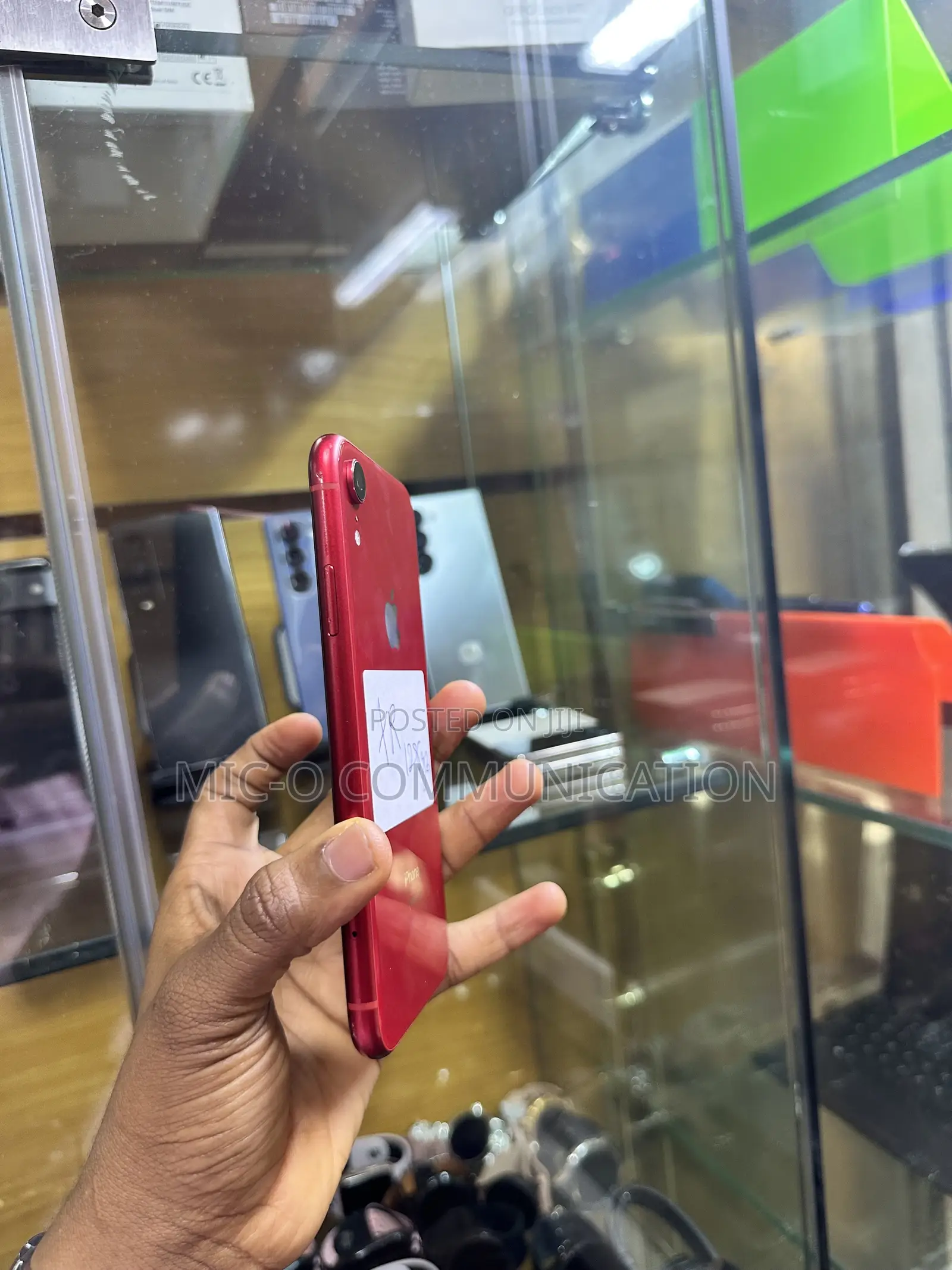 Apple iPhone XR 128 GB Red