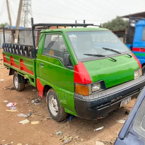 Mitsubishi Pickup 2004 Green for Sale.