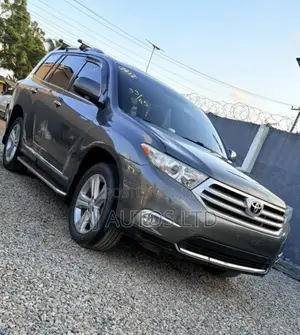 Toyota Highlander 2012 Gray