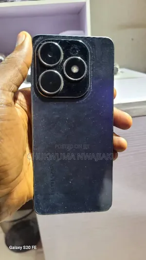 Tecno Spark 20 128 GB Black