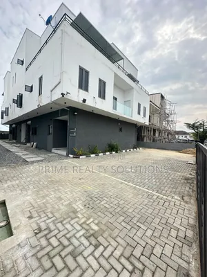 2bdrm Maisonette in Lekki Gardens Estate for sale