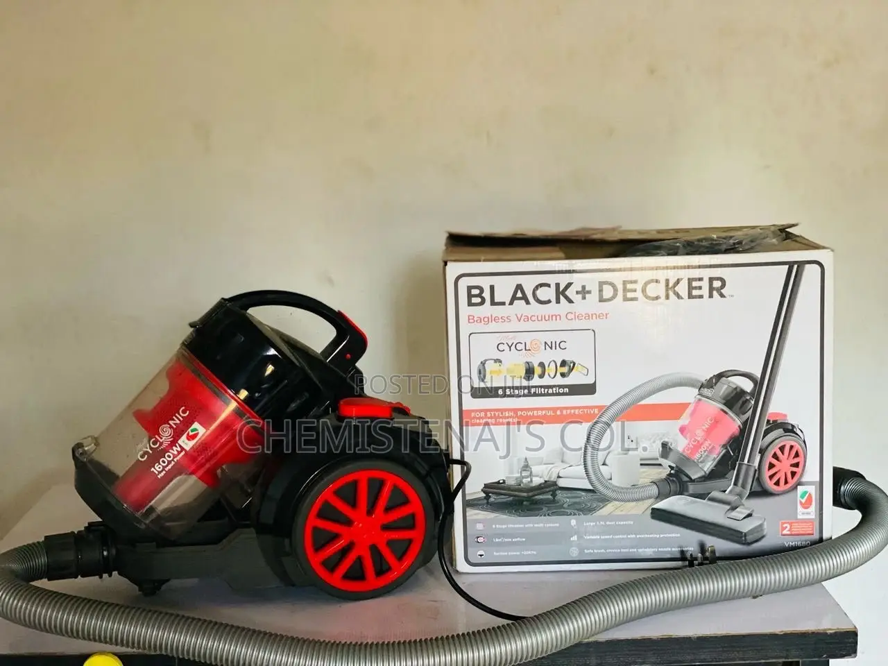 Electric Vacuum Cleaner