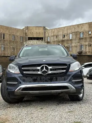 Mercedes-Benz GLE-Class 2017 Blue