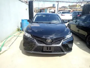 Toyota Camry 2020 Black