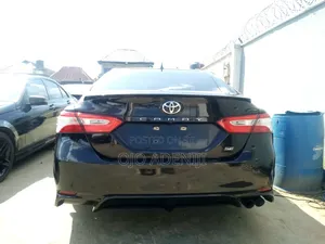 Toyota Camry 2020 Black