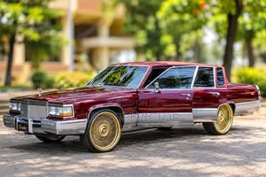Cadillac Deville 1988 Red
