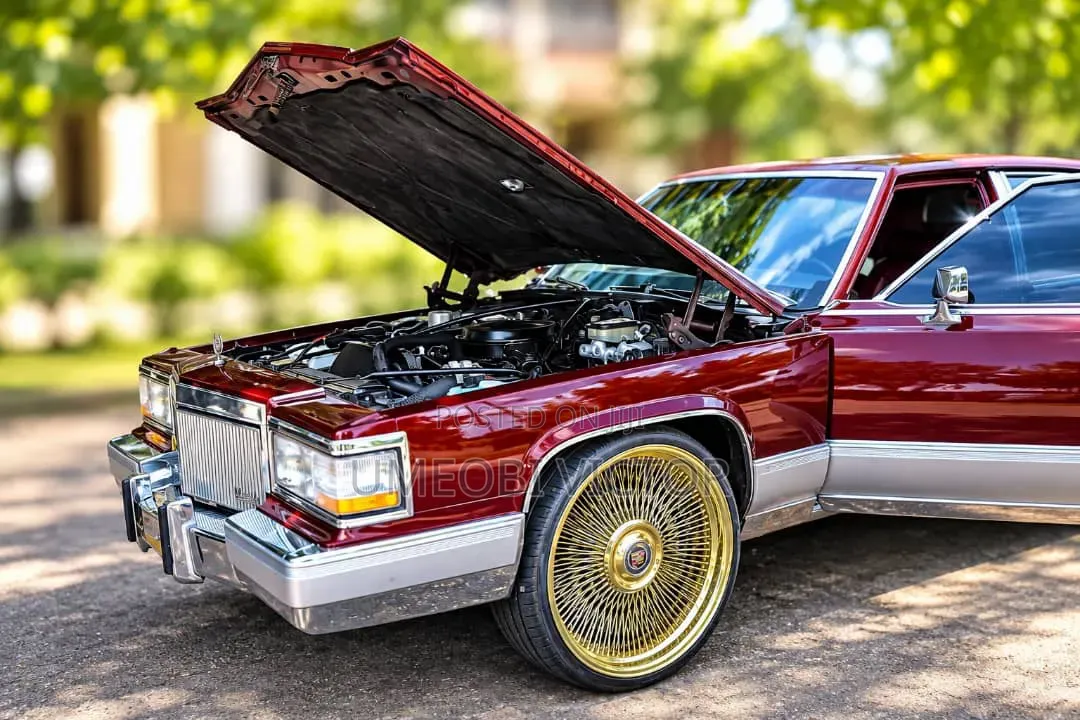 Cadillac Deville 1988 Red