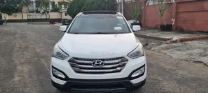Hyundai Santa Fe 2014 White