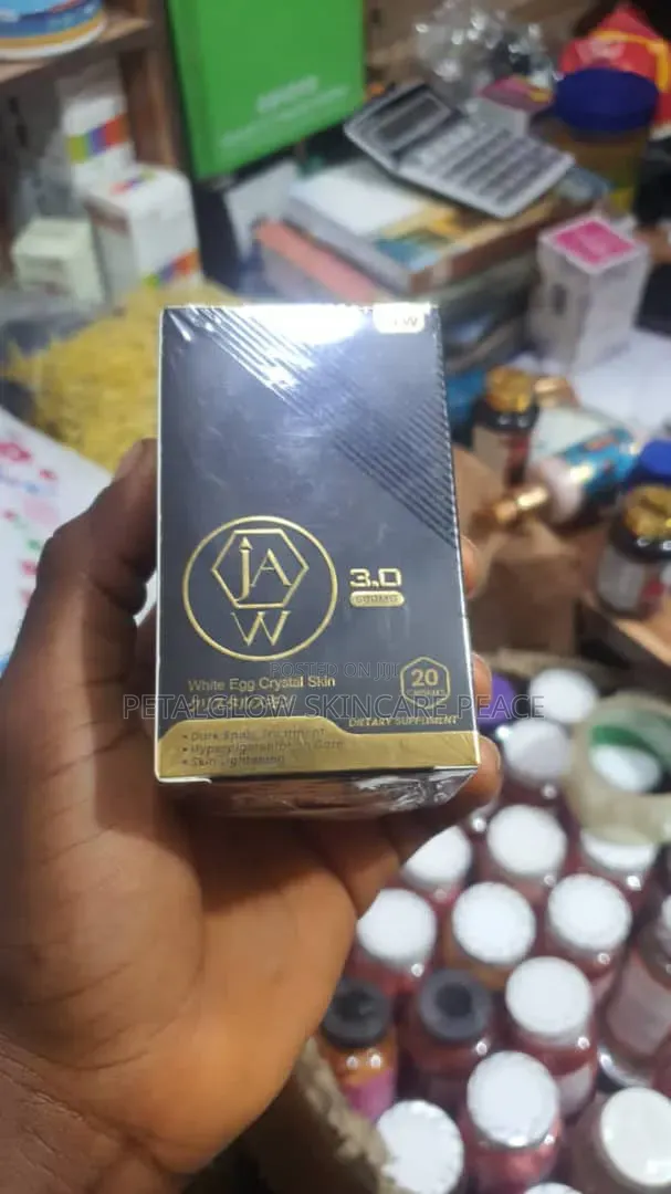 Jaw White Capsule
