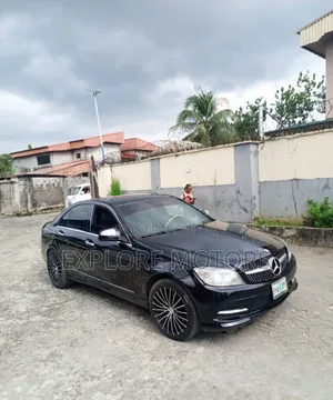 Mercedes-Benz C350 2009 Black