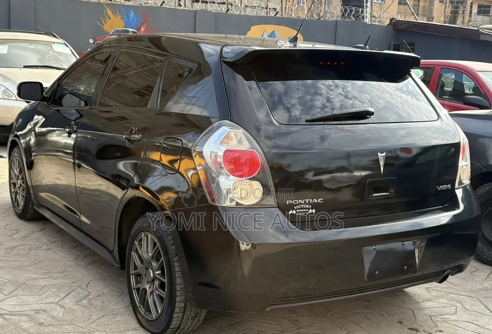 Pontiac Vibe 2010 Black